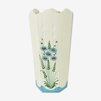 Vase à six pans motif floral