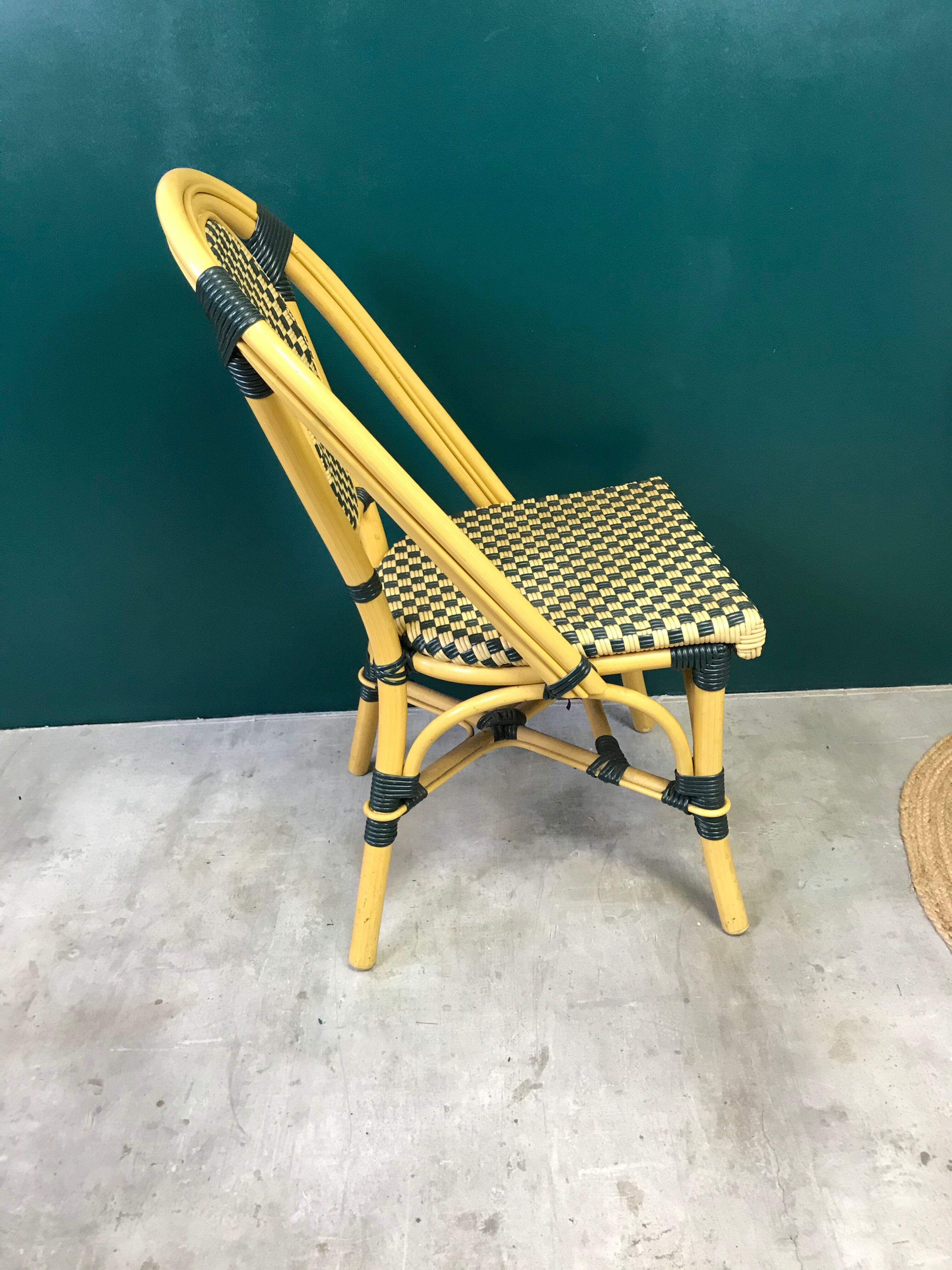 Série de 4 chaises de terrasse parisienne