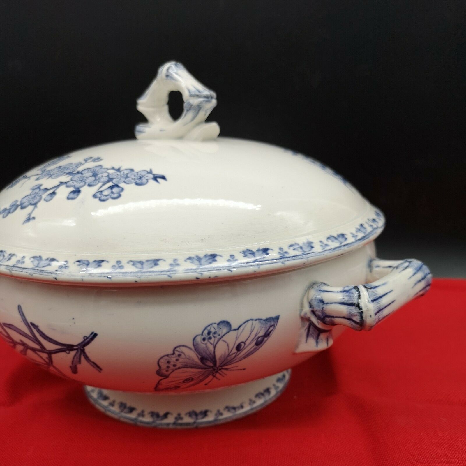 Légumier en faïence Sarreguemines modèle Carmen