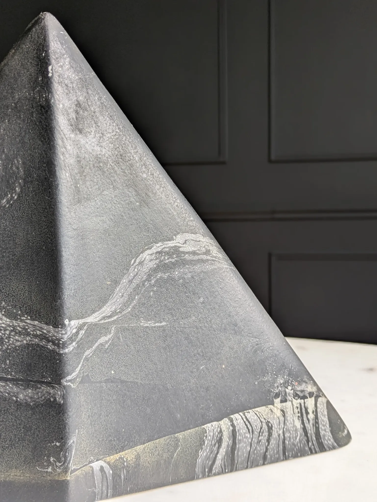 Geometric ceramic vase, mixed clay in IKEBANA & brutalist style