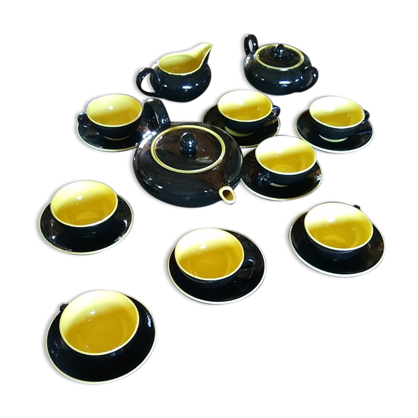 Tea set of Villeroy and Boch, Biarritz model, black and yellow