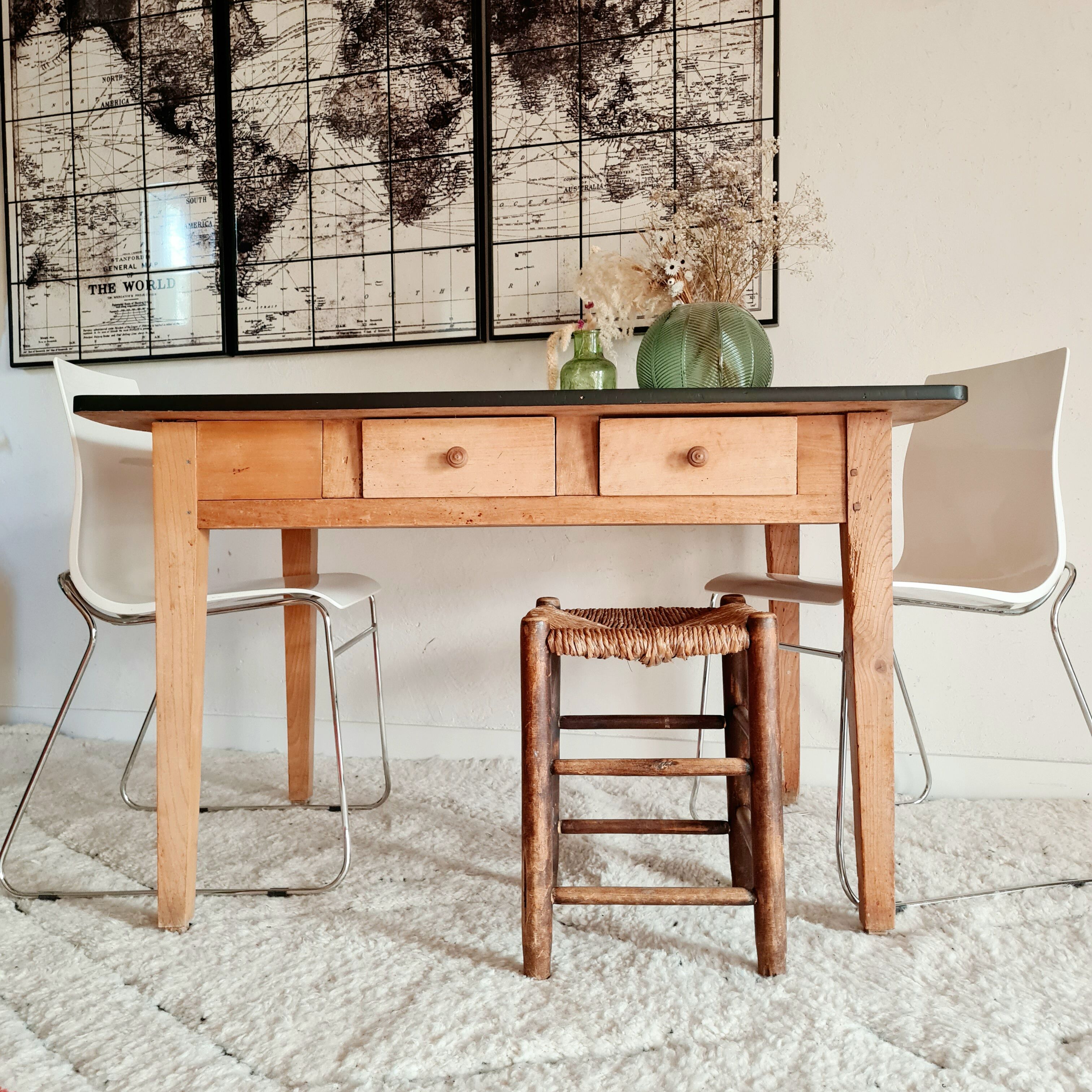 Old farm trade table 4 drawers