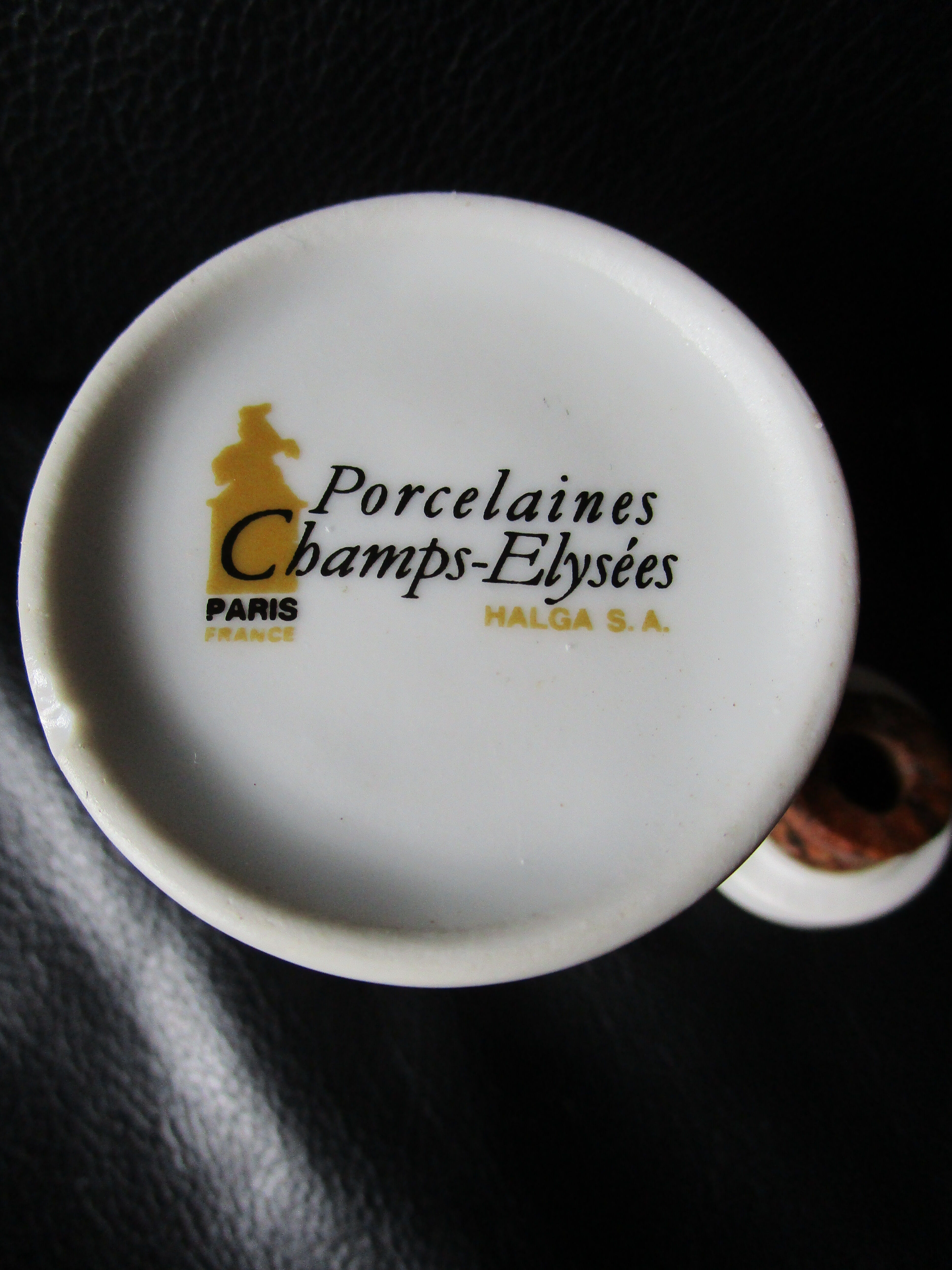 Vintage Small Spice Pot Saffron