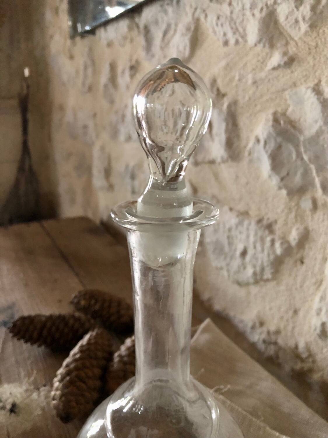 Carafe en verre « goutte »