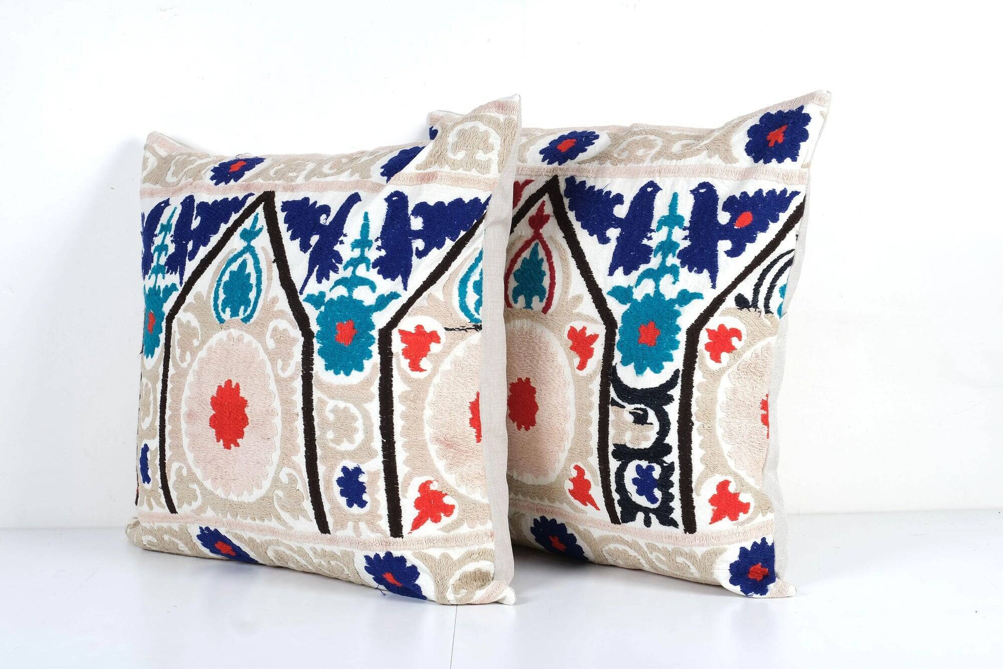 Set of 2 vintage embroidered cushion covers 61x64 cm
