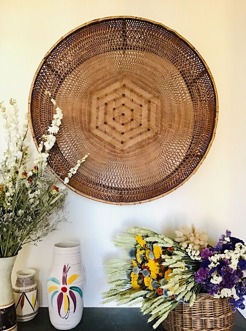 Vintage Thai vannerie