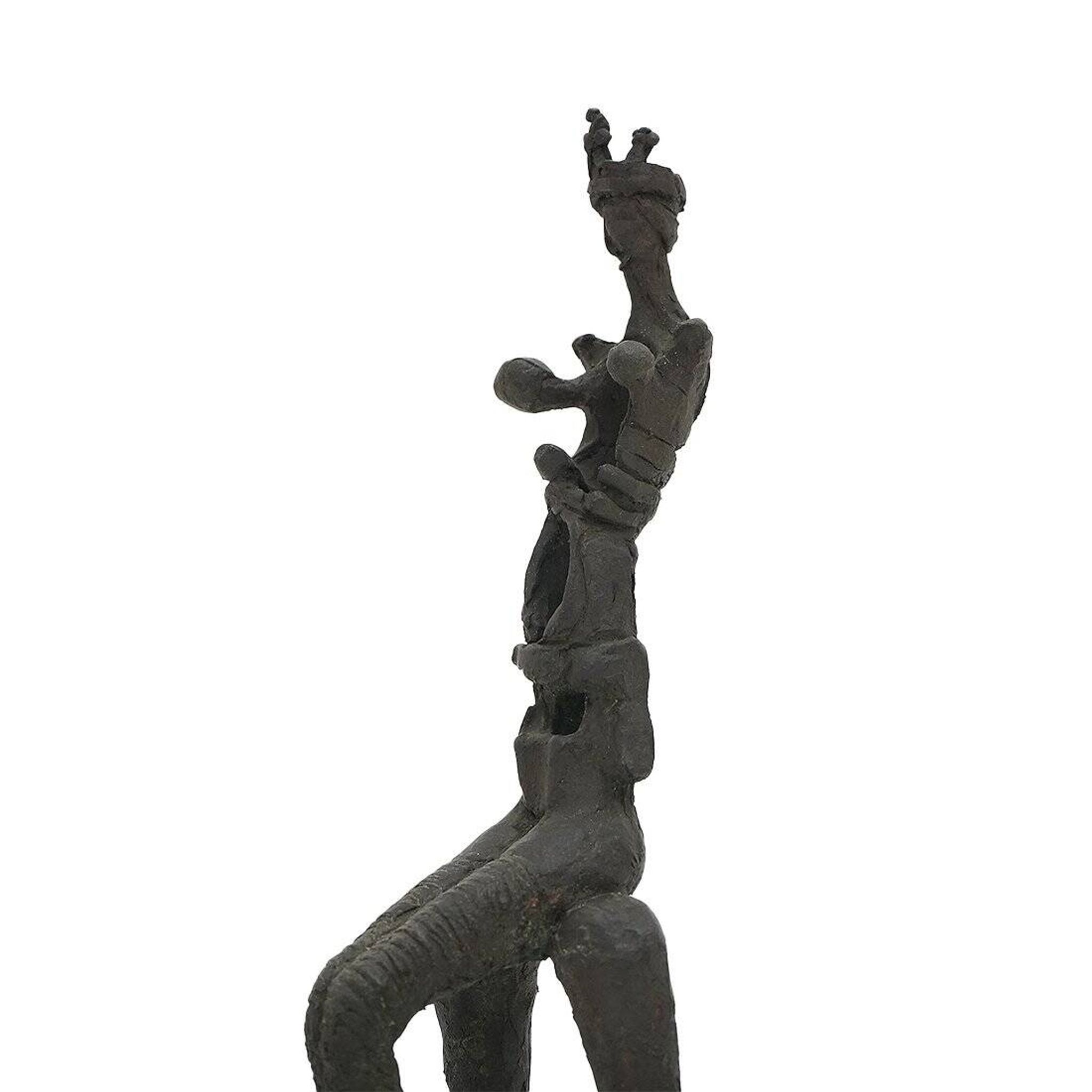 Bronze sculpture of the Queen by Aldo Greco, 1960s.