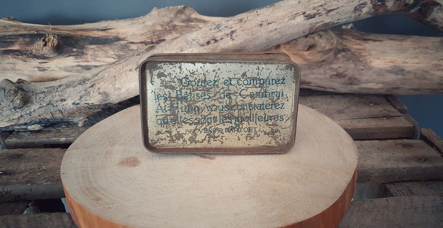 Box in the state bêtises de Cambrai