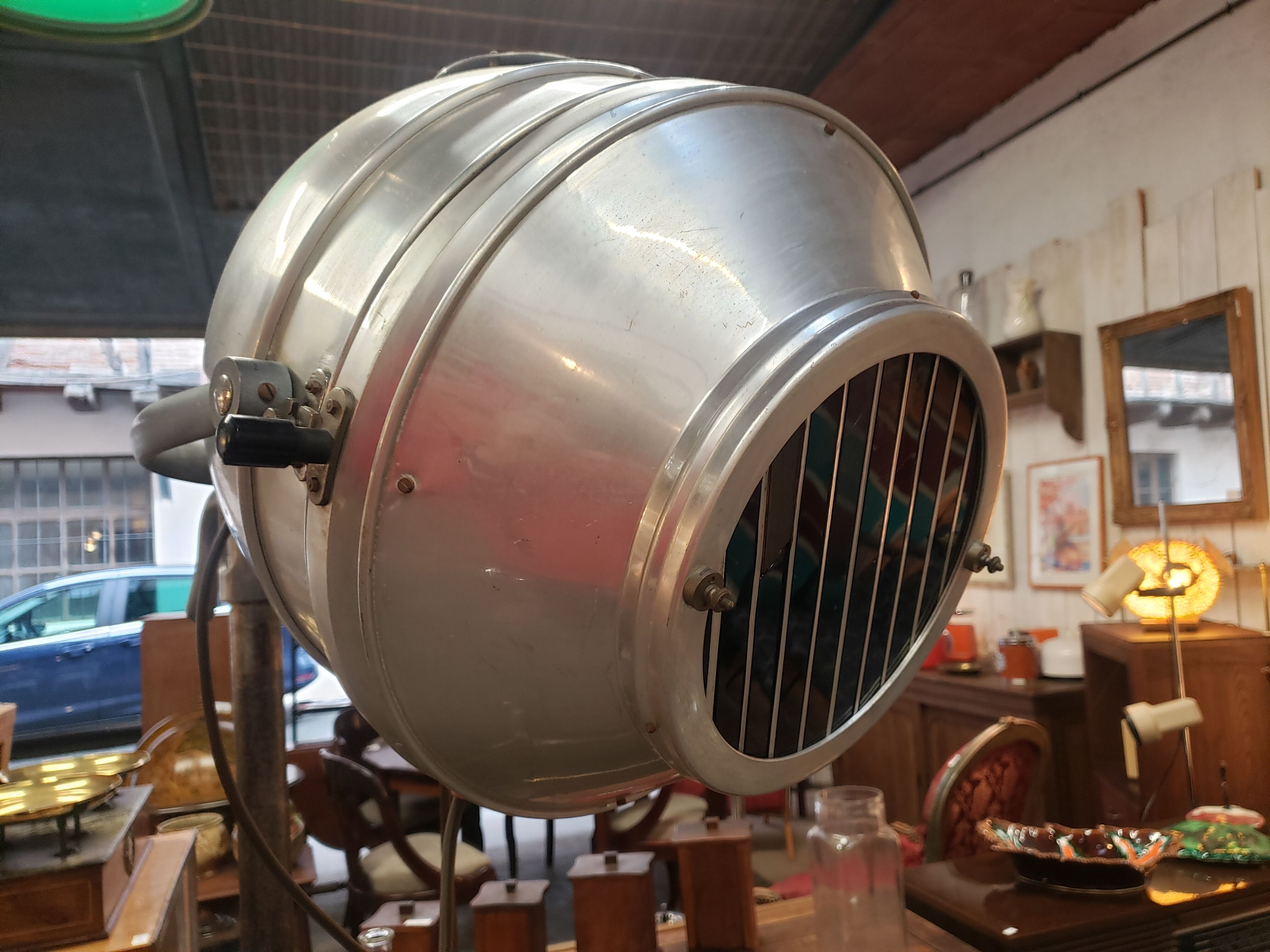 Scialytic lamp of operating room 1950 welsh & co.