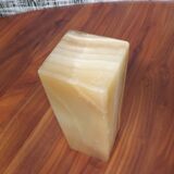 Onyx scroll vase h=20cm