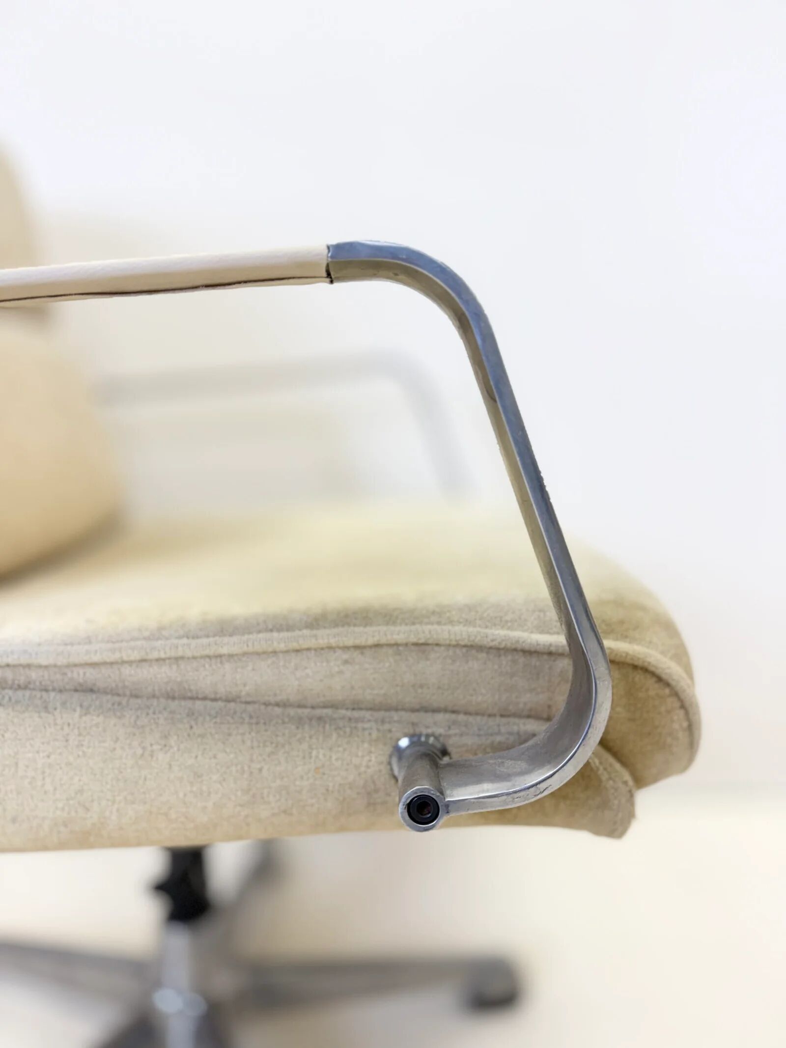 Eames "Ivory" armchair pair for Herman Miller – 1950s