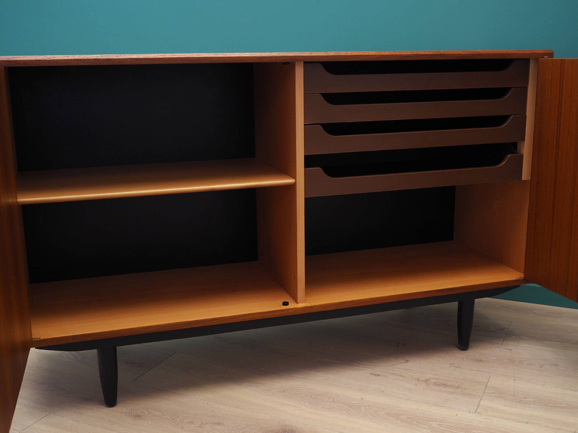 Teak cabinet, Scandinavian design, 1960s, designer: Bertil Fridhagen, manufacture: Bodafors