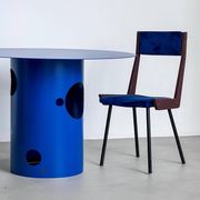 Table de salle à manger italienne contemporaine du XXIe siècle, silos, bleu électrique