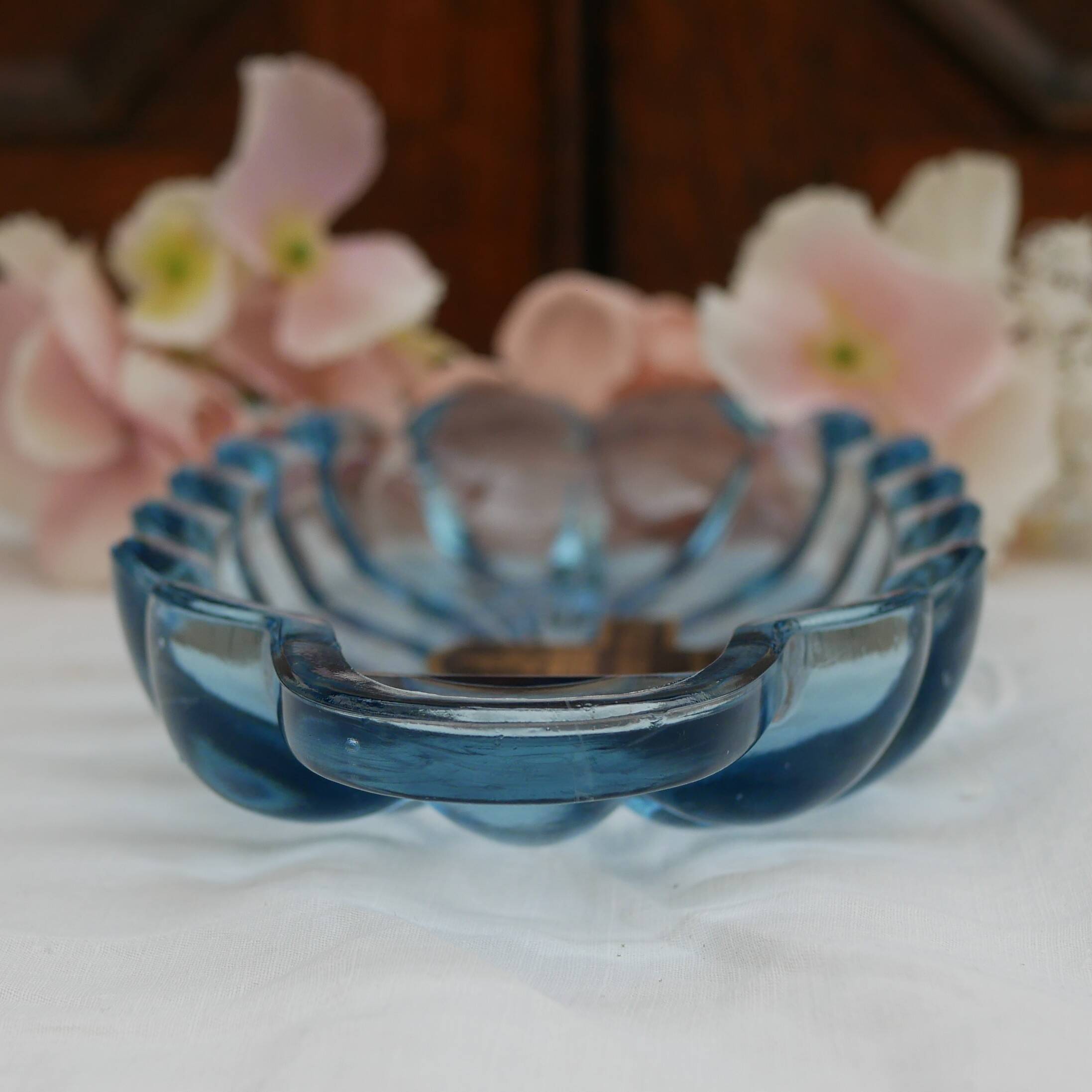 Davidson Handmade English Blue Crystal Jewelry Dish