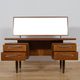 Table de maquillage en teck du milieu du siècle par Victor Wilkins pour G-Plan, Royaume-Uni, années 1960.