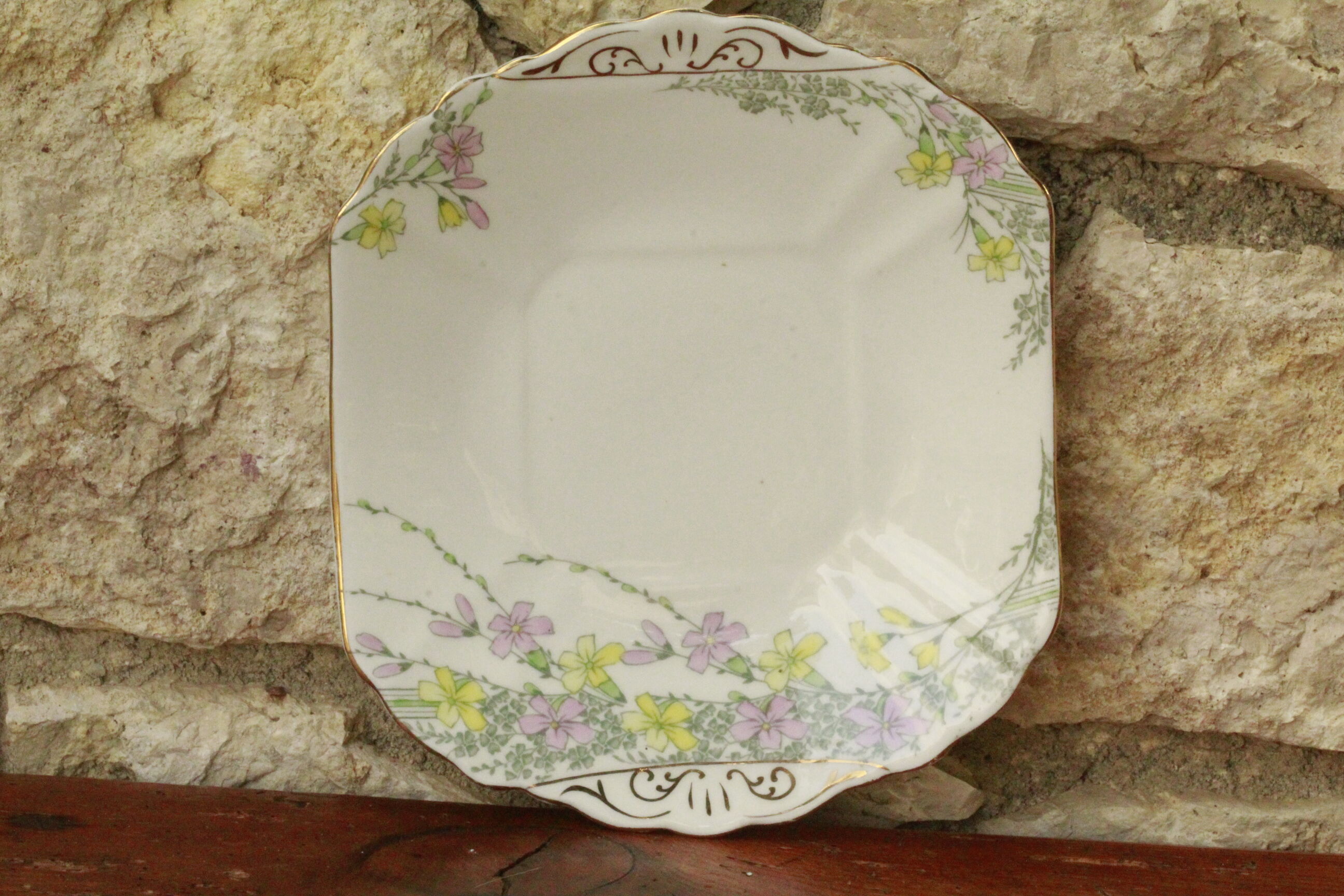 Ancien plat radford