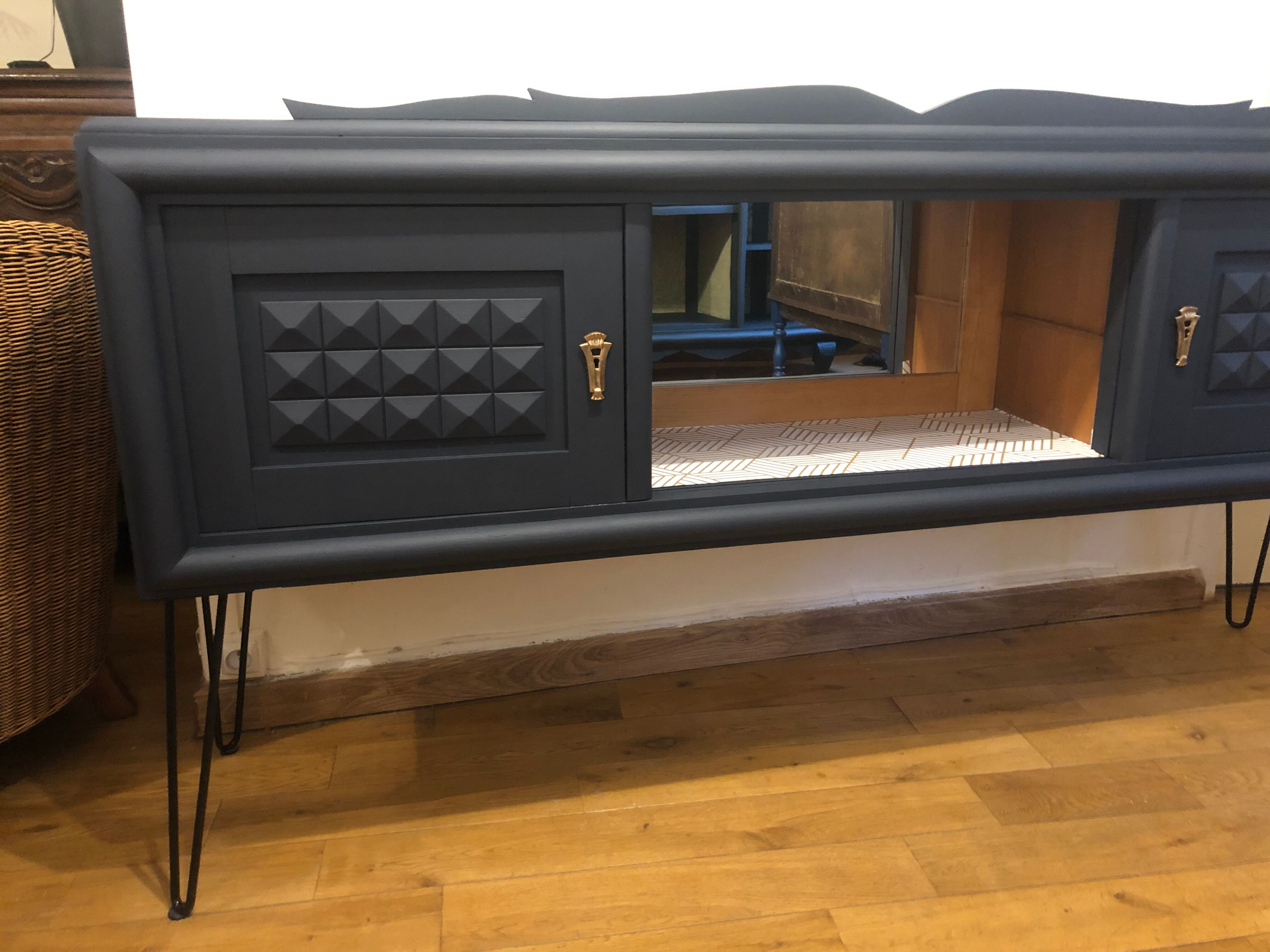 Art Deco blue sideboard