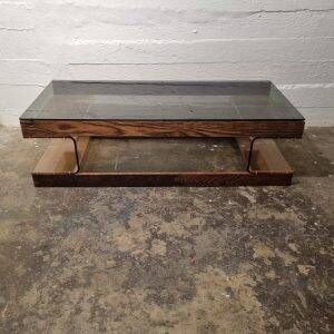 Rectangular smoked acrylic coffee table 1970s | Mid-century modern design furniture