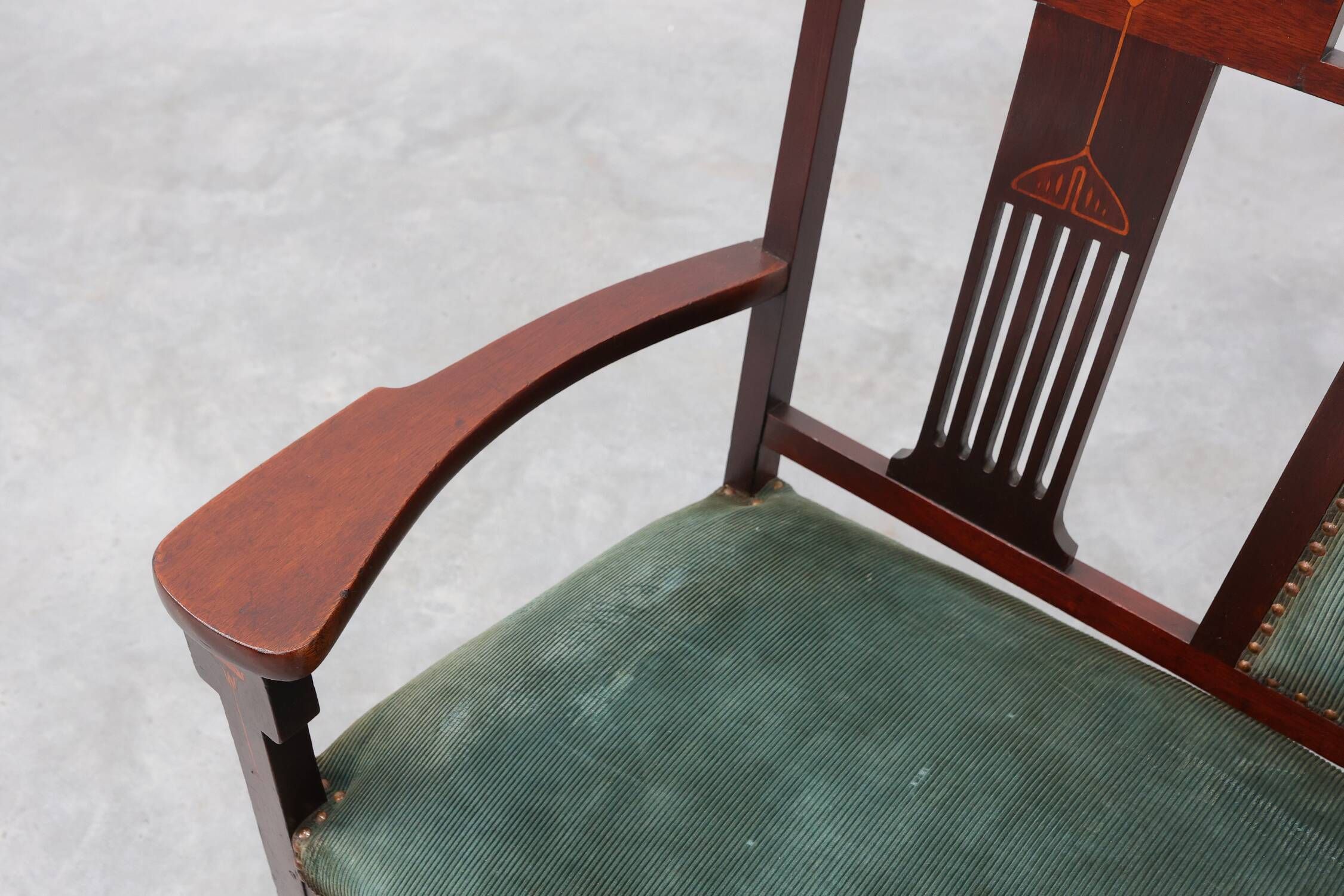 Art Nouveau Walnut Settee with Floral Marquetry, Belgium, ca. 1900