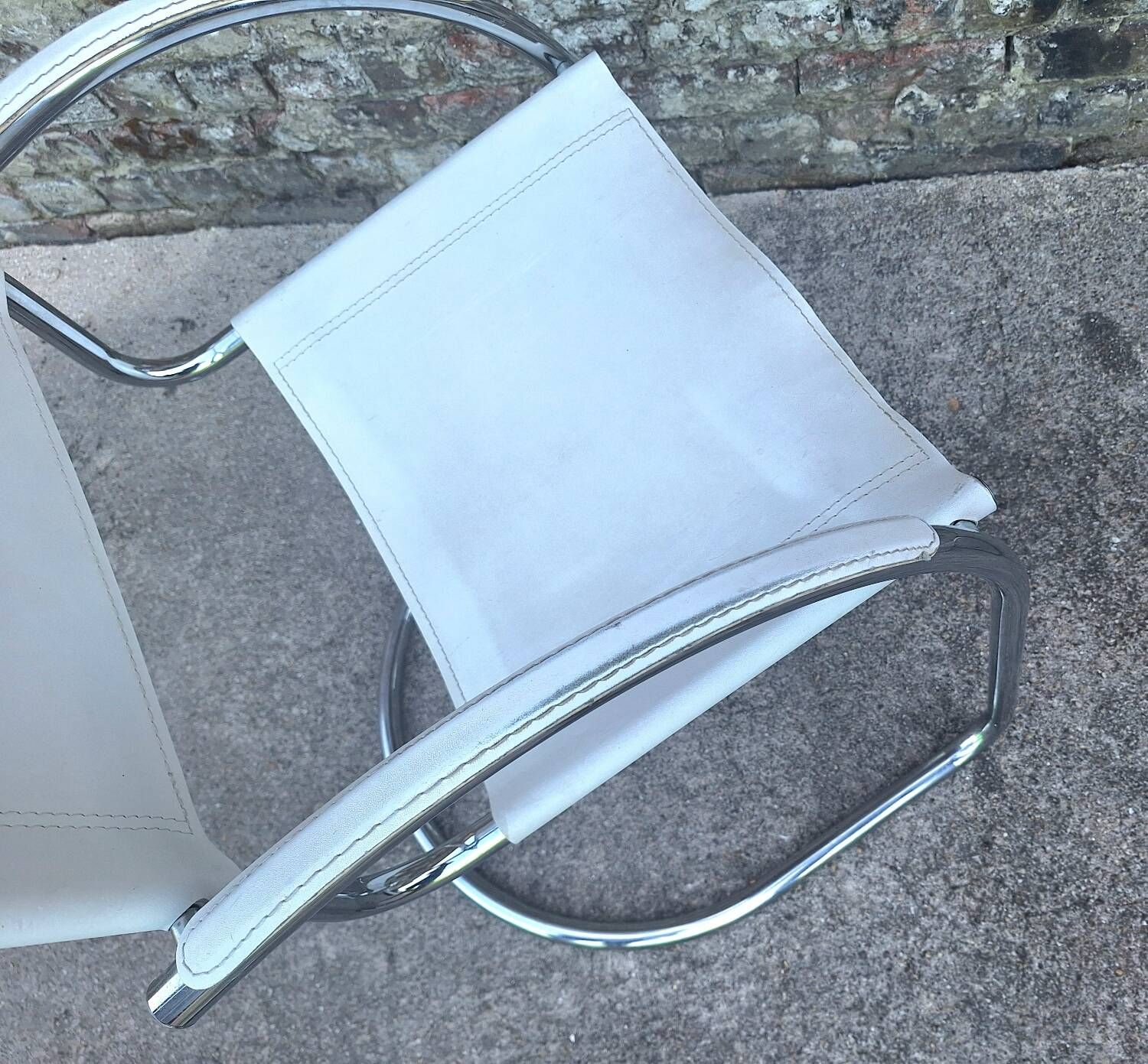 Pair of vintage tubular armchairs, designer seating furniture