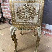 Bedside pair, 3 drawers, 1 drawer and a niche, painted golden wood, italian renaissance style
