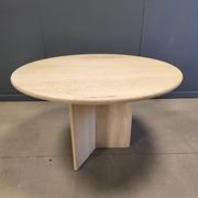 Table à manger ronde en travertin italien des années 1970