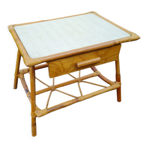 Table basse en rotin - vinyle