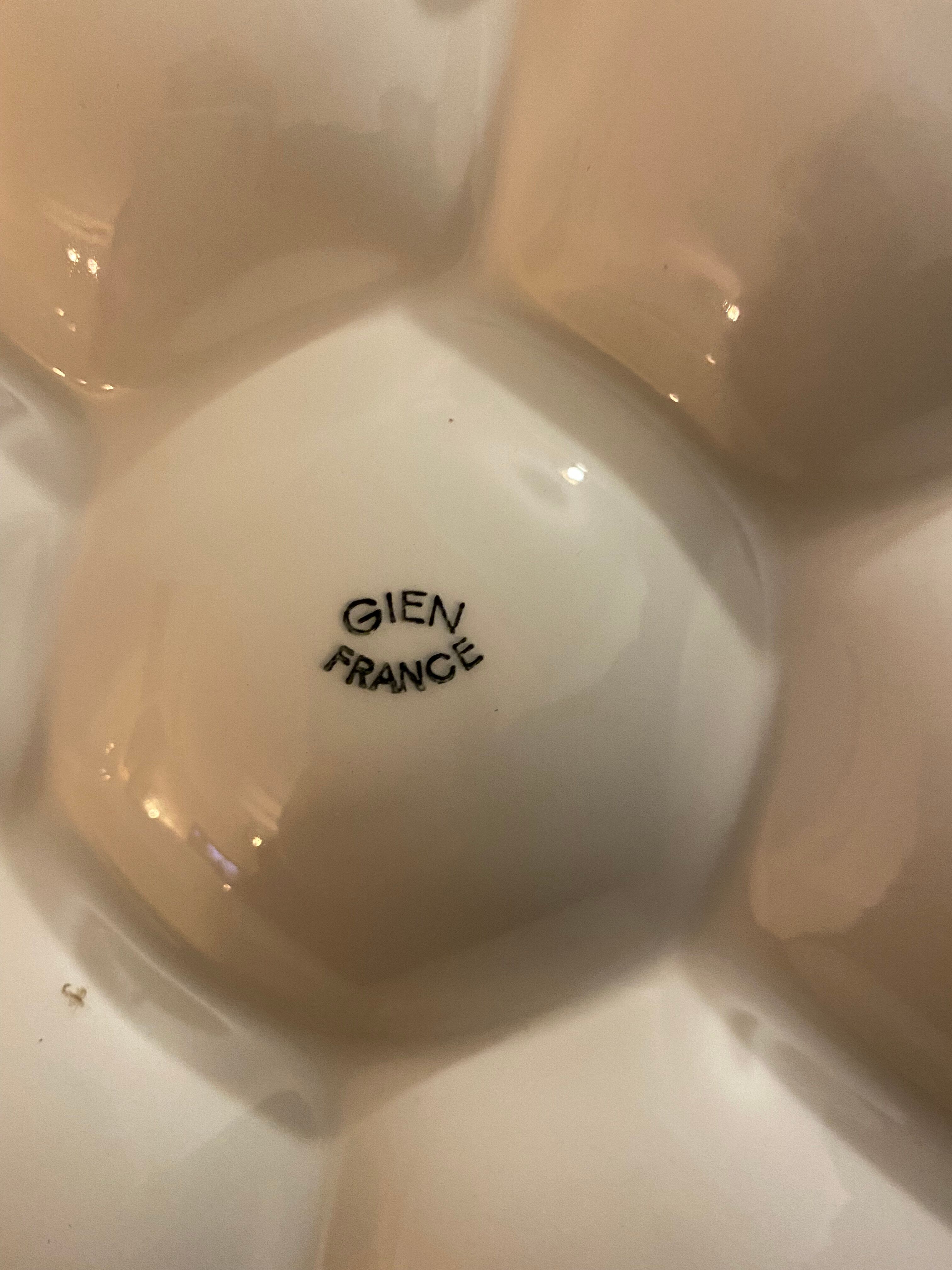 6 oyster plates, 3 ramekins and 2 Gien cups