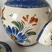 Théière Henriot Quimper – décor floral en relief