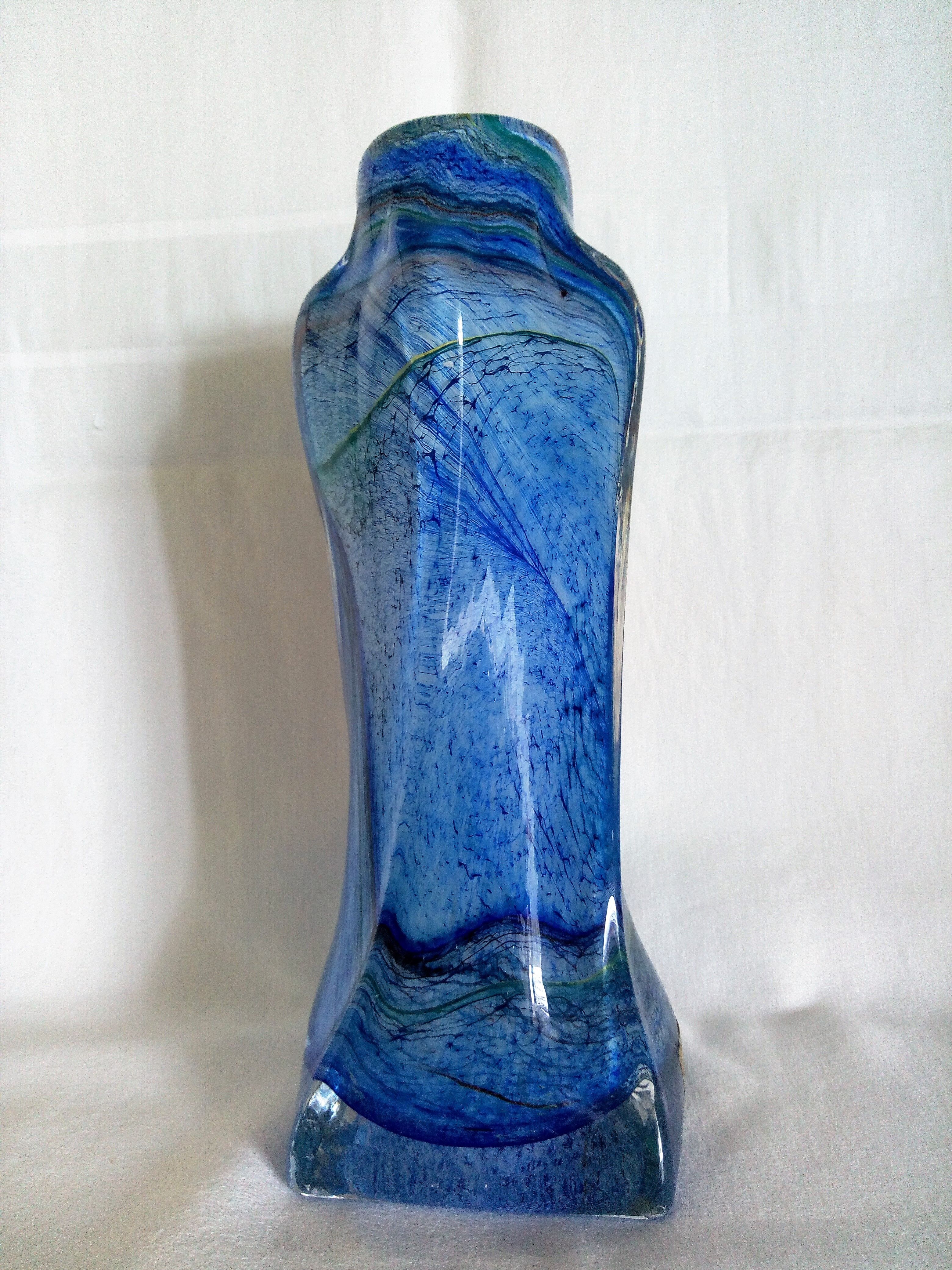 Vase art déco en verre soufflé à la bouche de la cristallerie d'aubusson