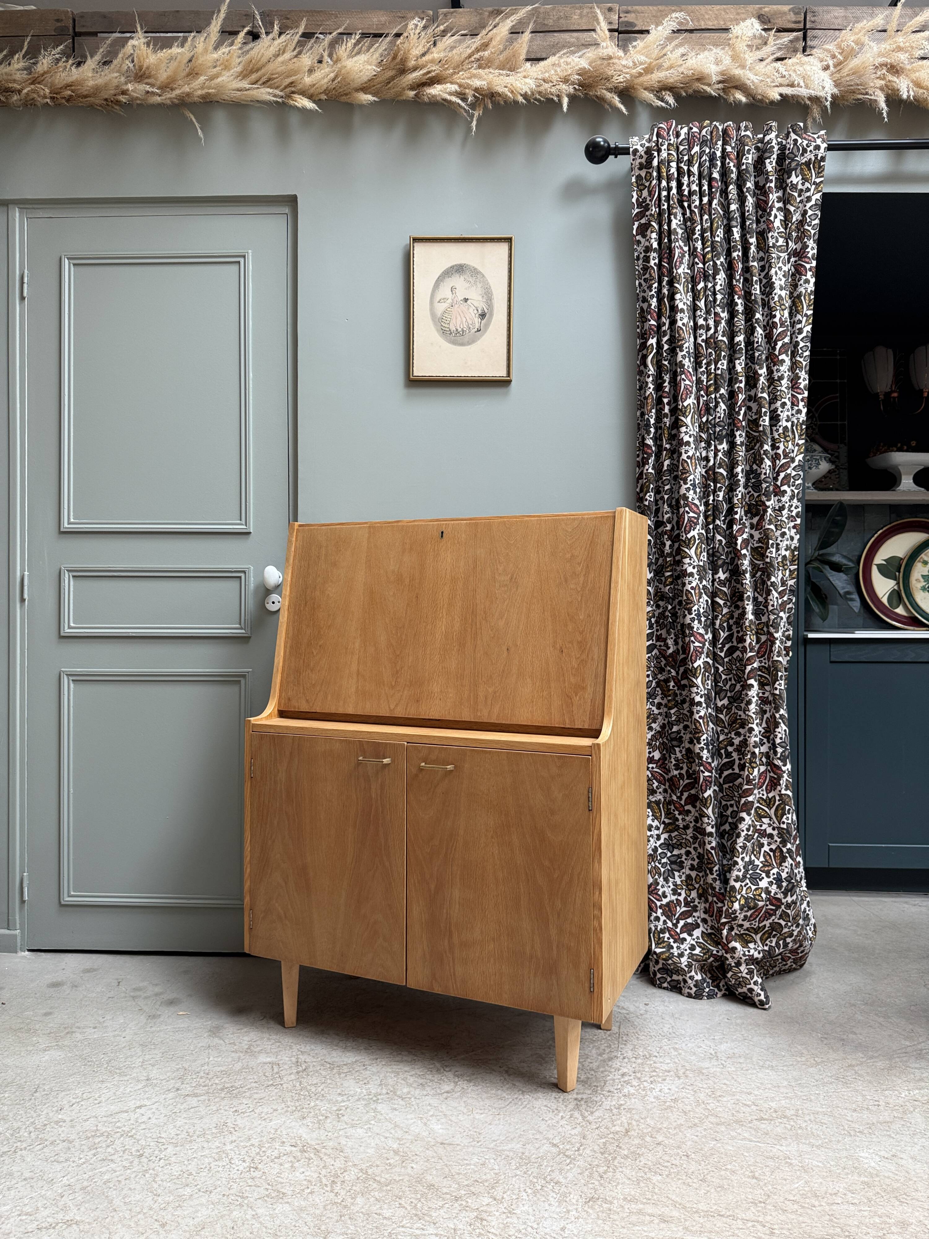 Secrétaire mid-century en chêne (rénovée)