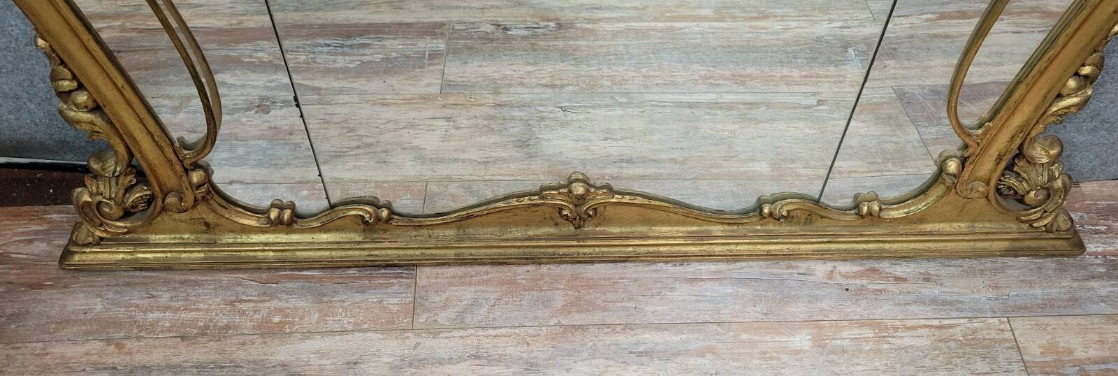 Large Venetian gilt mirror in the Louis XV style