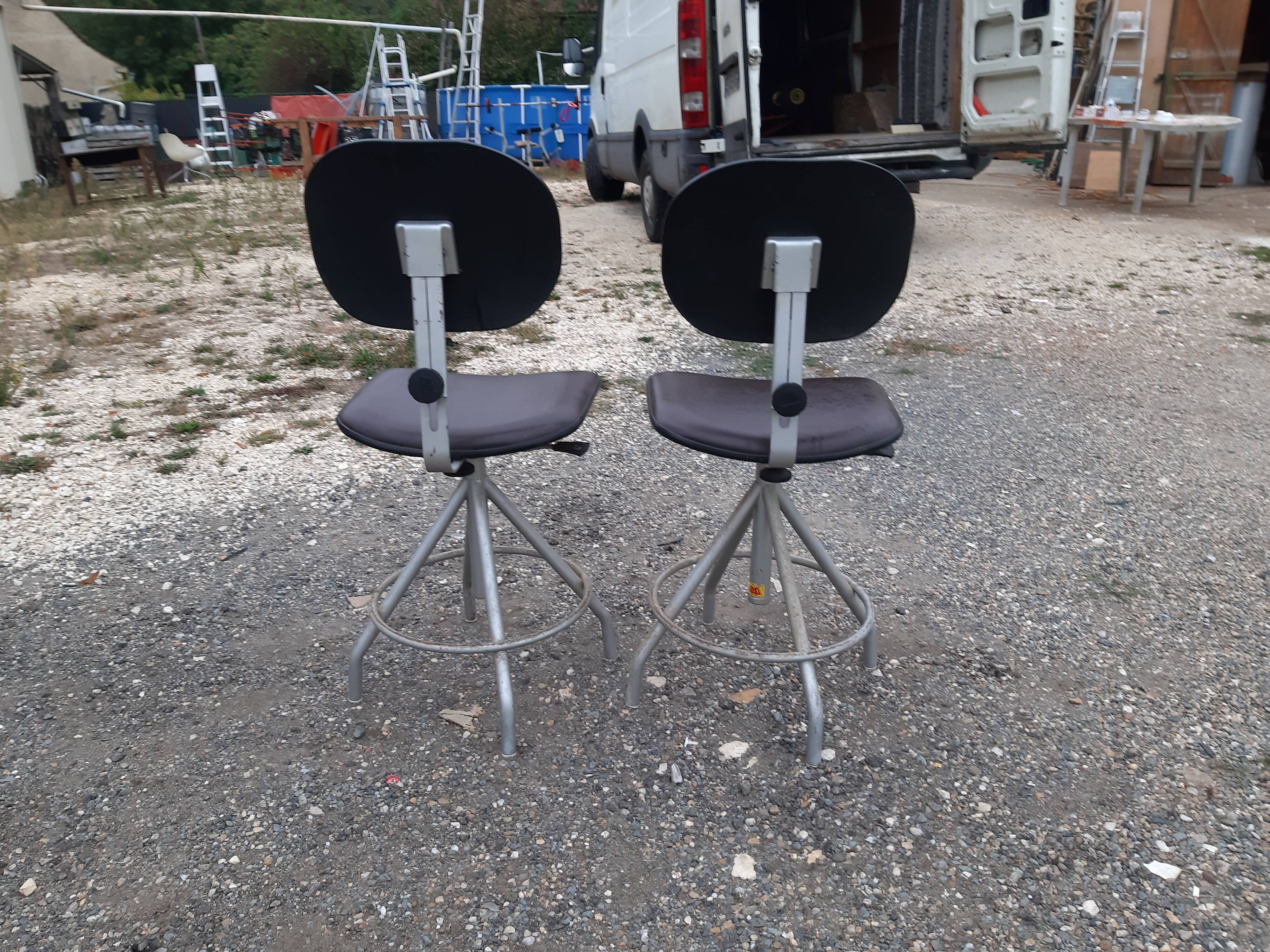 Pair of industrial chairs iron and skai BAO