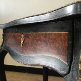Console en bois noirci XIXème siècle