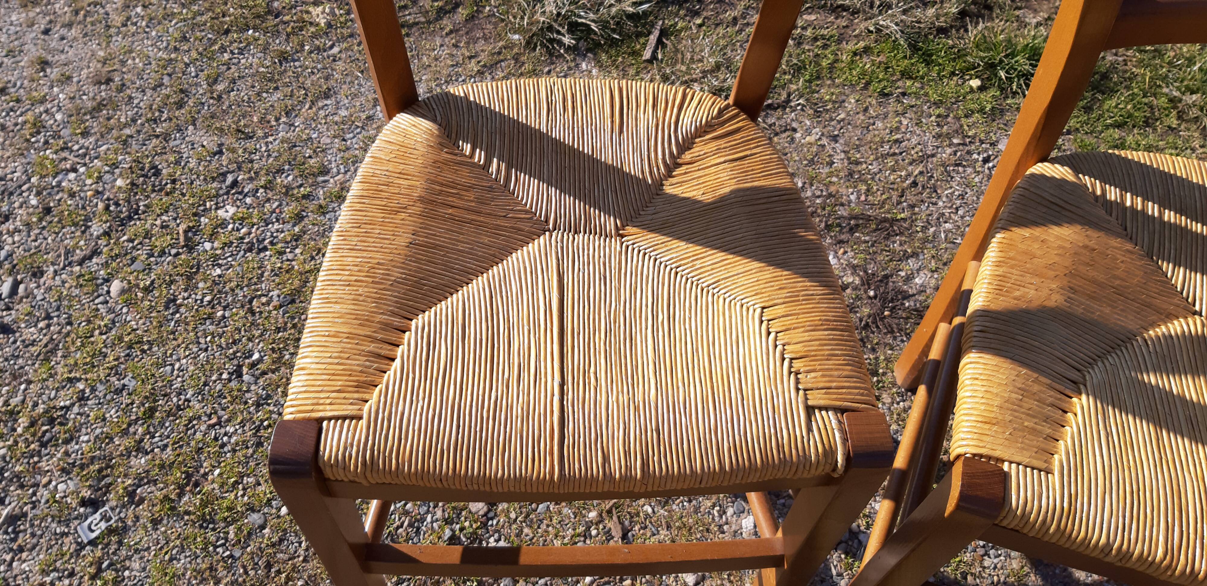 6 straw chairs