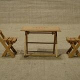 Anciens meubles miniatures de poupée table et 2 chaises salon de jardin pliant