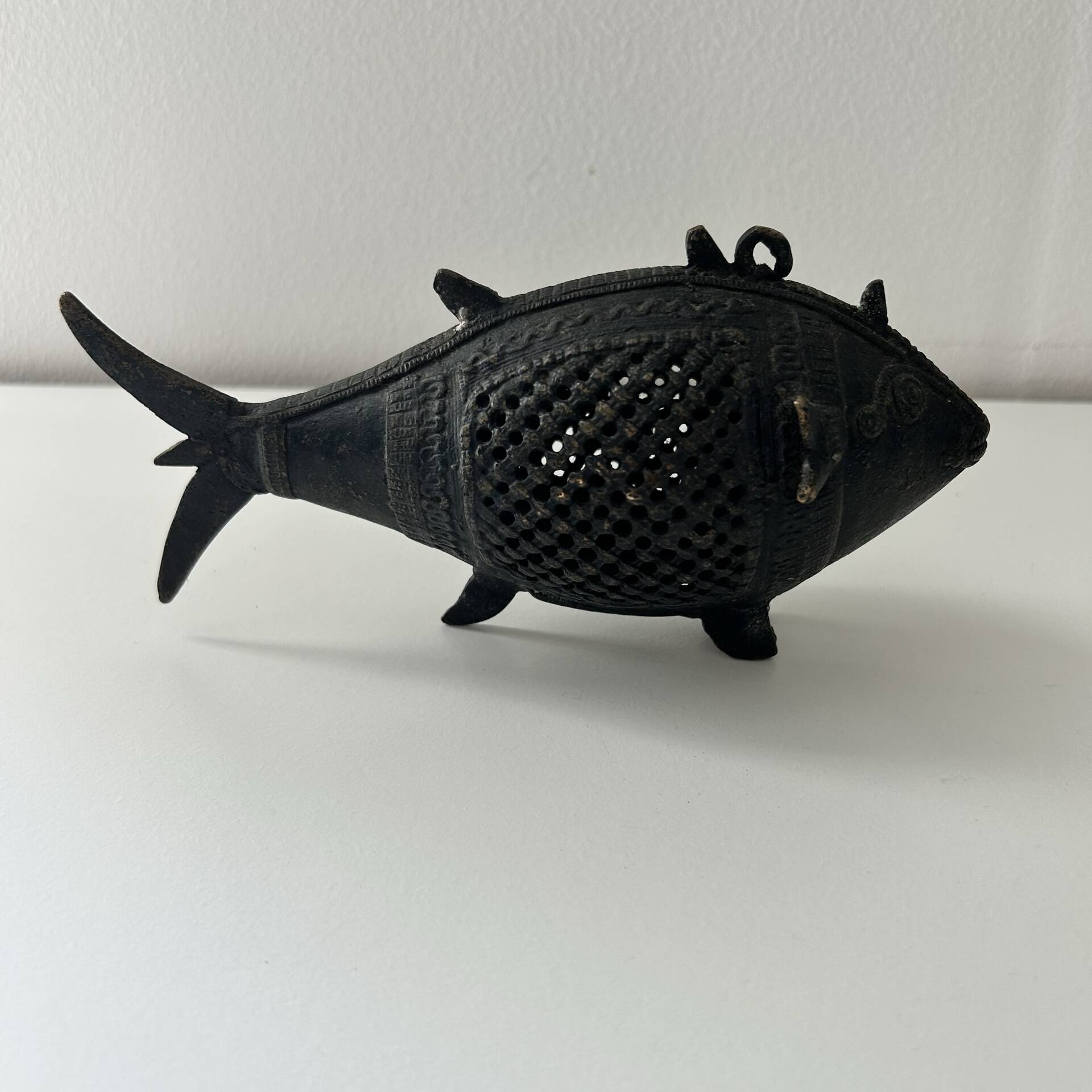 Poisson en bronze art tribal indien