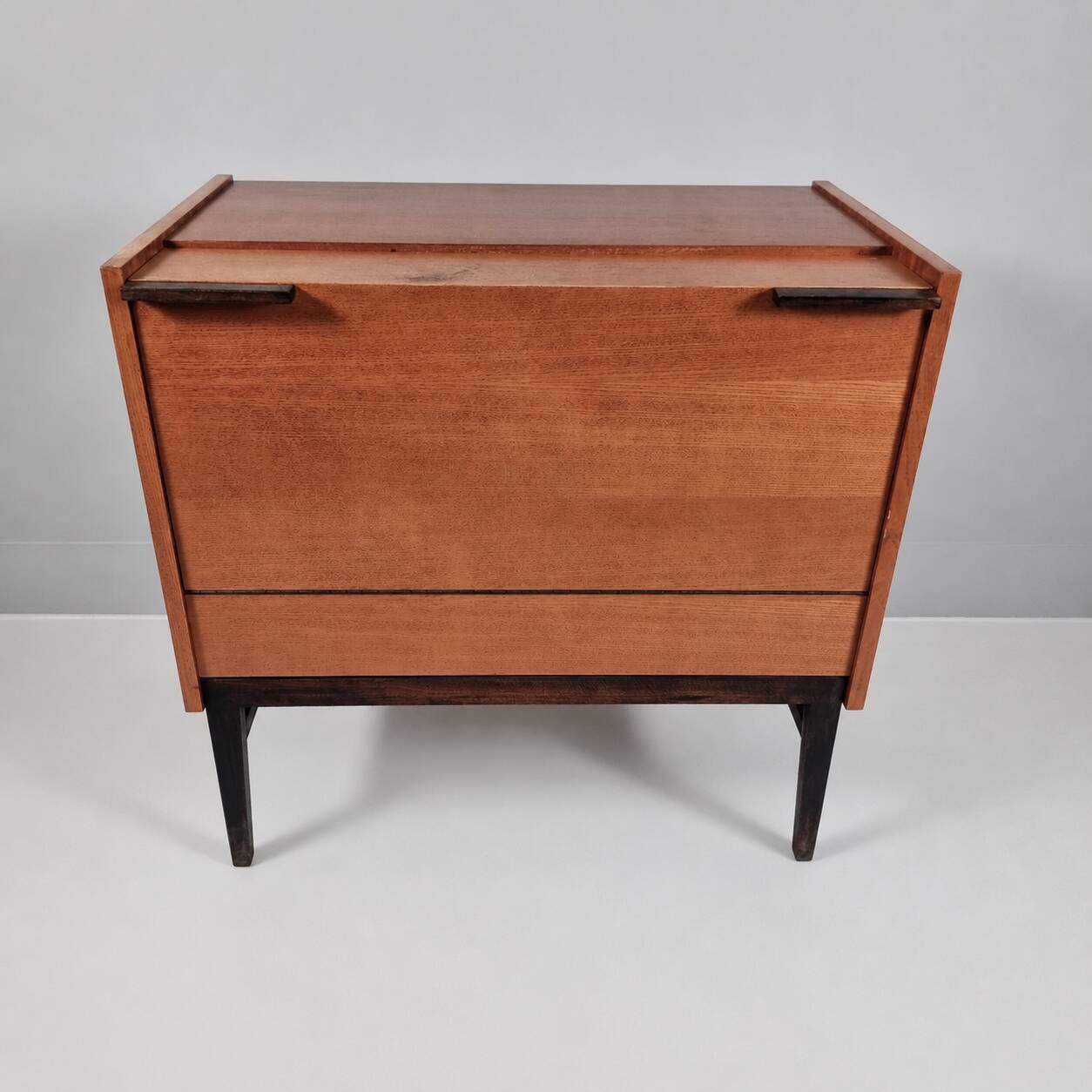 Commode vintage de Up Zavody, années 1970