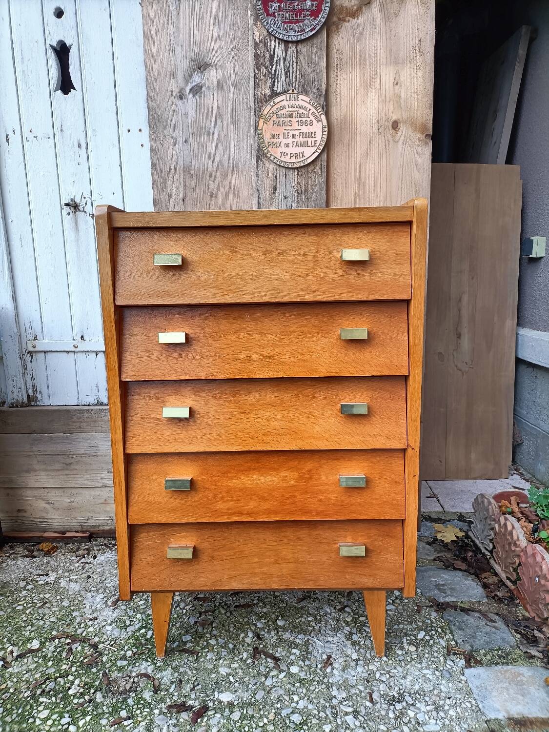 Vintage chiffonier with compass feet