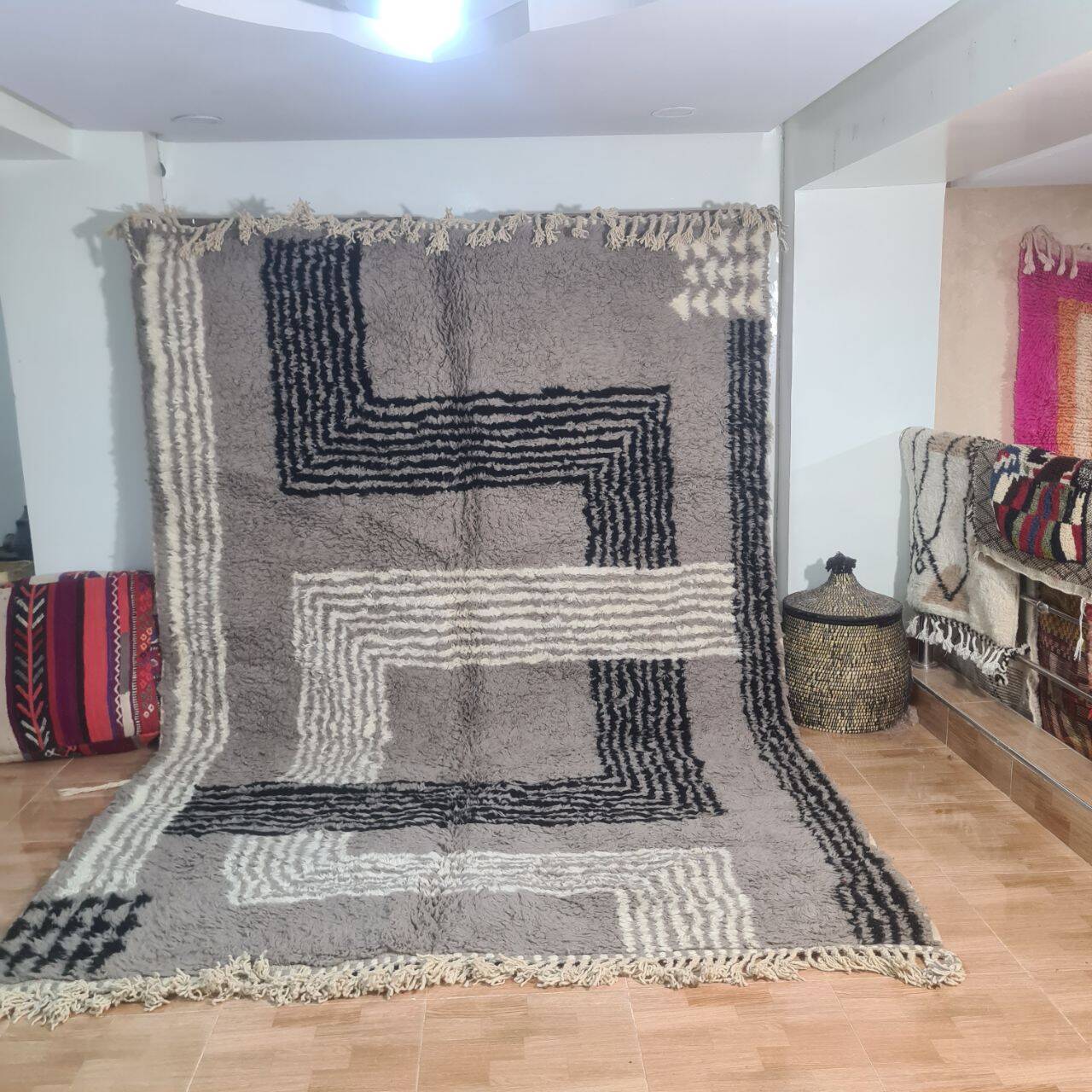 Handmade Moroccan Berber rug 300 x 200 cm