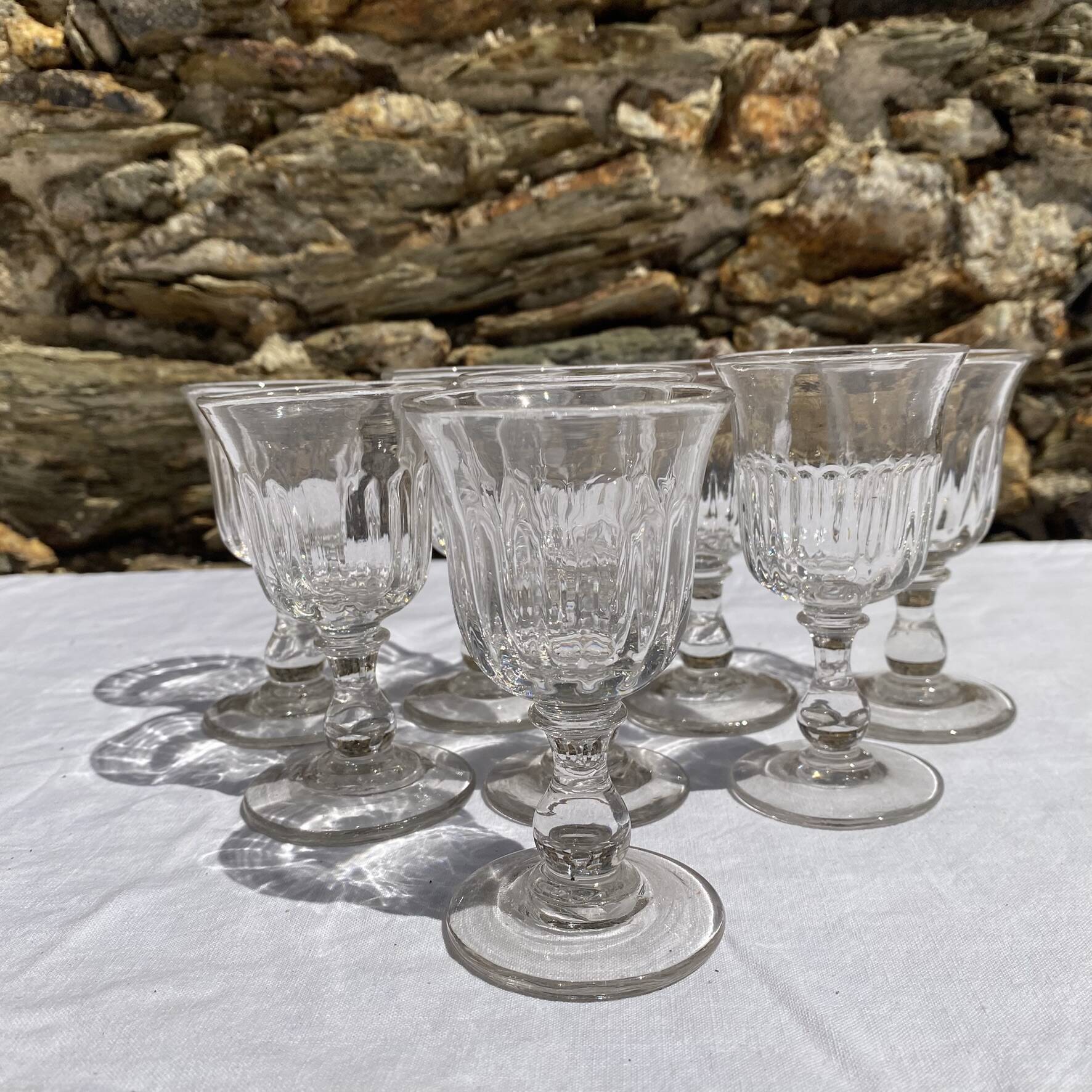 Verres à porto , anciens verres apéritif