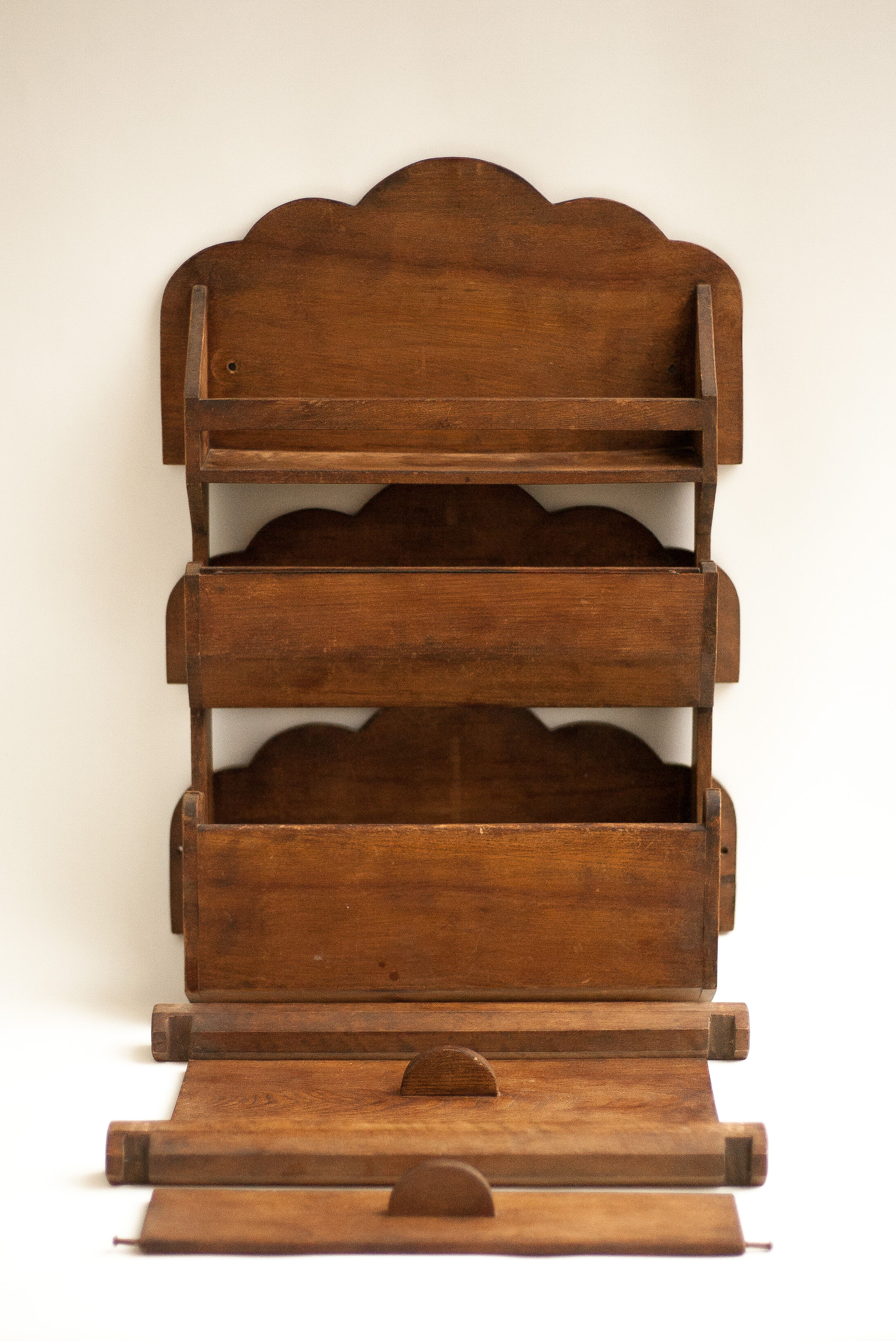 Vintage shelf in wood