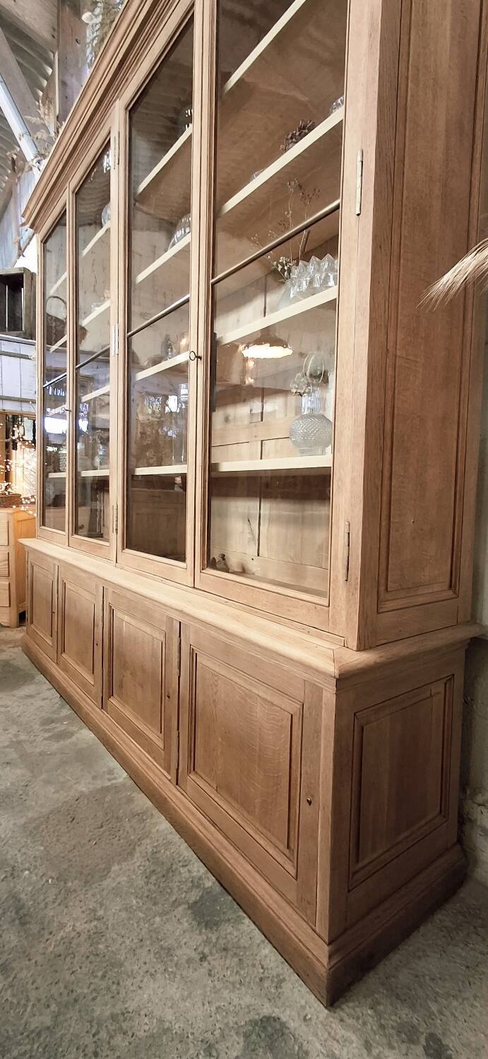 Grande vitrine ancienne de musée