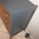 Vintage chest of drawers