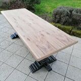 Table monastère
