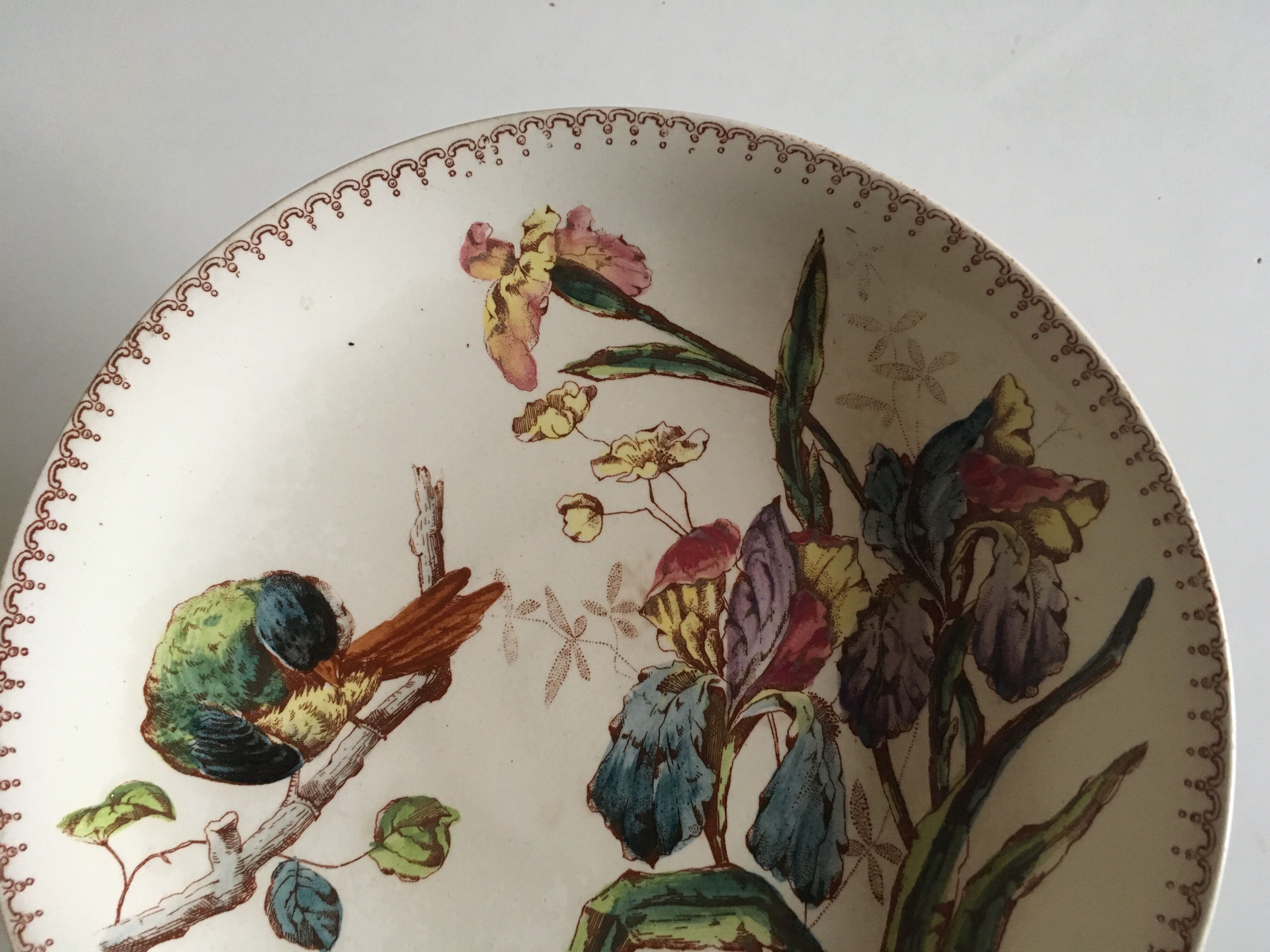 19th iron earth gateling plates, flowers and birds.