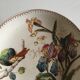 Assiette montée à gateaux en terre de fer 19e fleurs et oiseaux