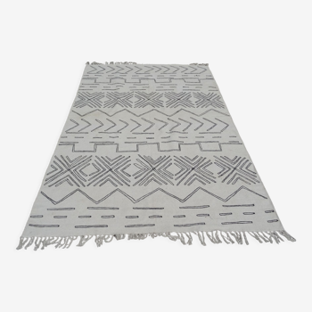 Tapis en coton tissé motifs brodés style ethnique berbère 249 x 156