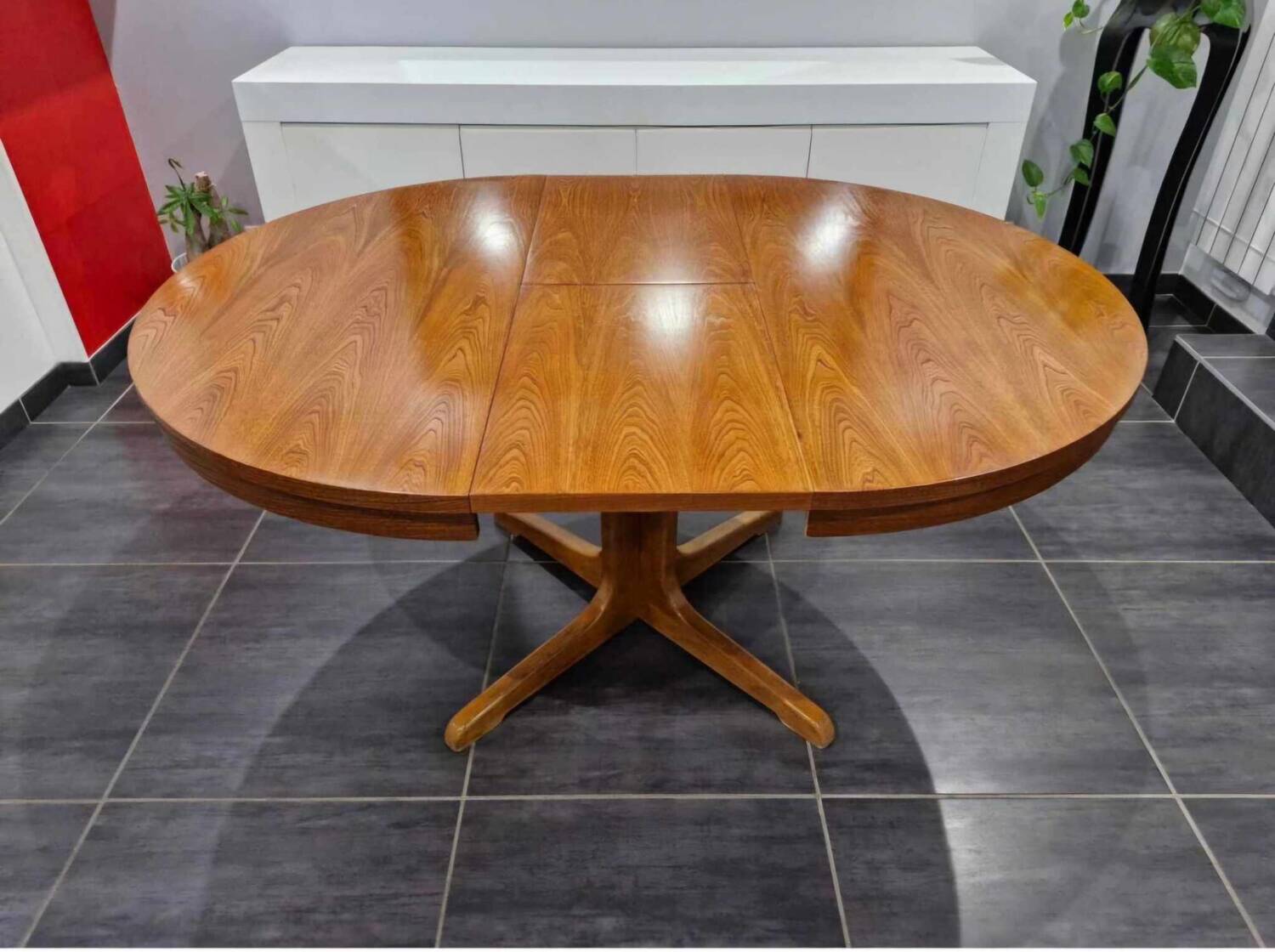 Baumann table and 6 elm chairs set, 1970s