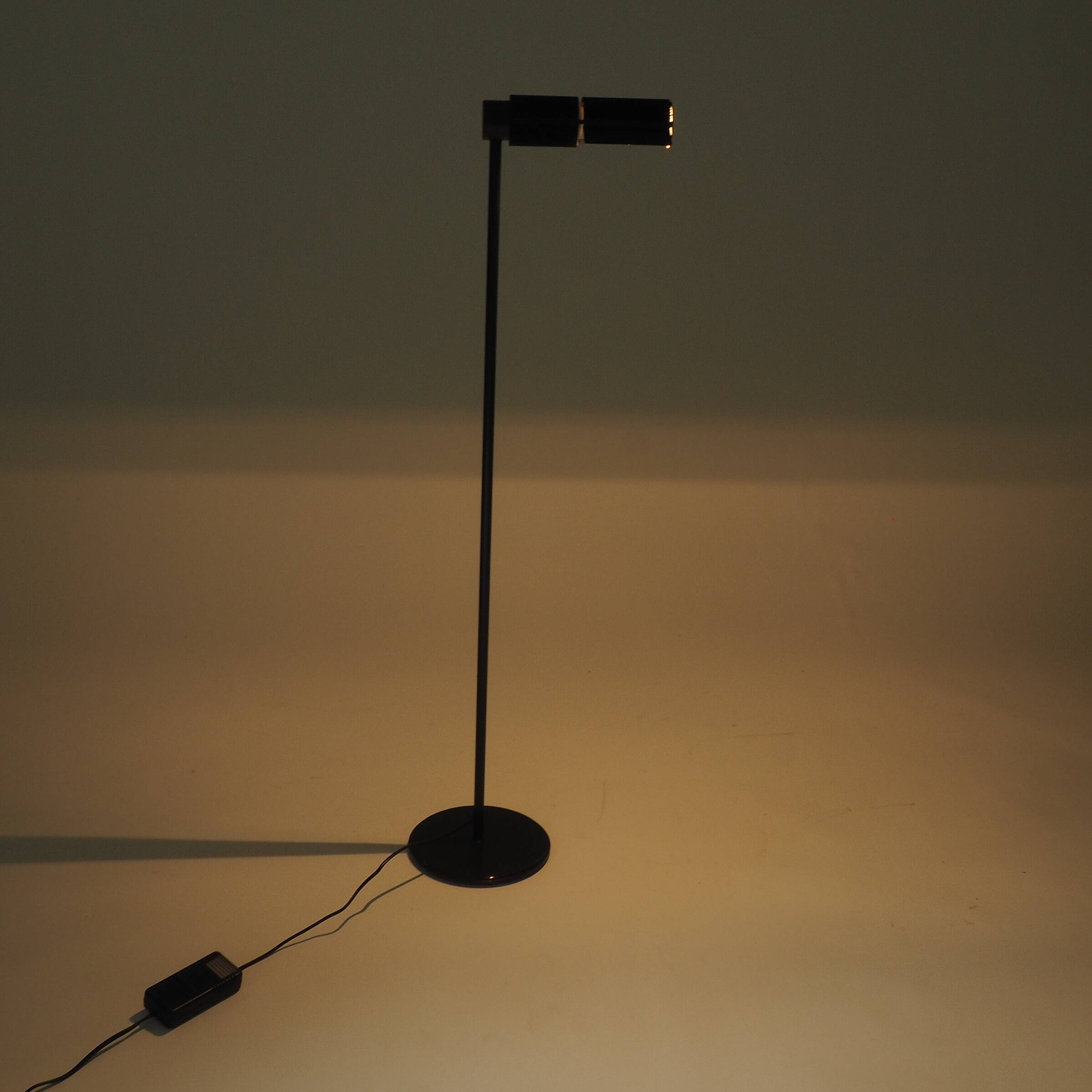 Lampe sur pied Haloprofil 878HR par Viktor Frauenknecht pour Swiss Lamps en noir